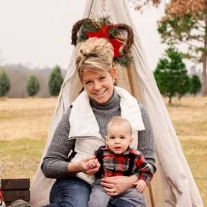 Meet your Posher, Julie